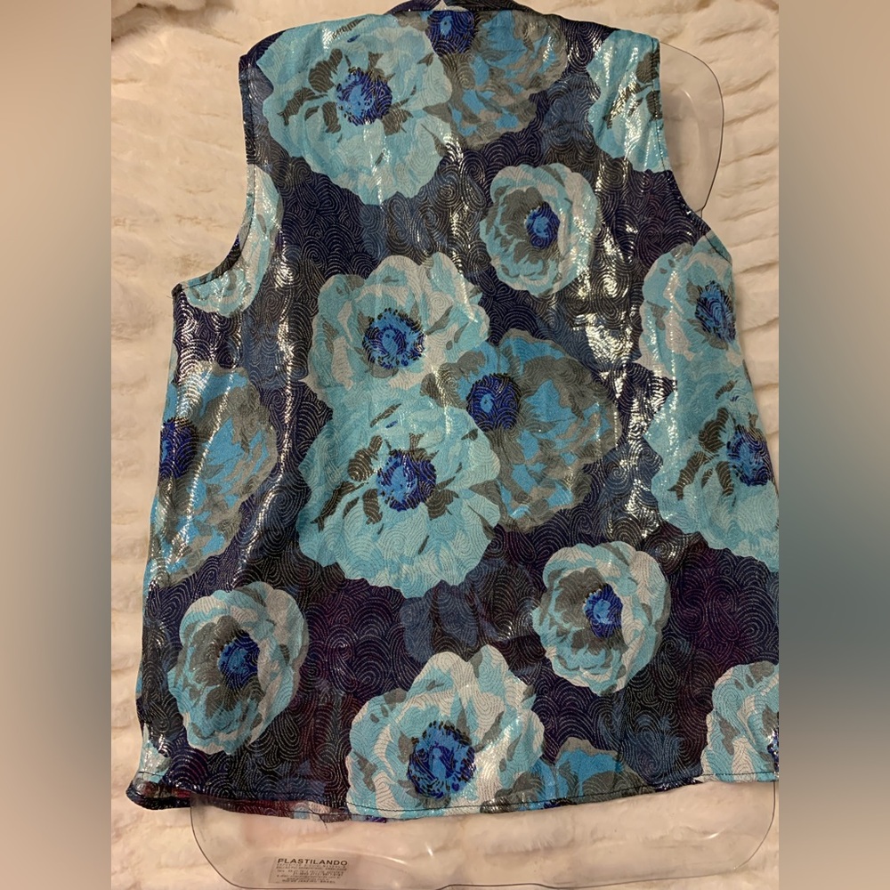 🎉🥳 Festive J Crew Shell🎉🎉🎉 - Picture 5 of 6